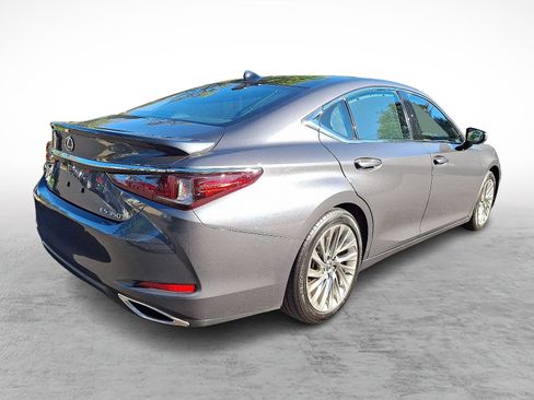 Used 2023 Lexus ES 350 Ultra Luxury image 6
