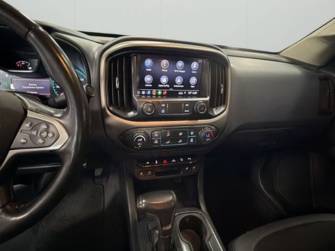 Used 2020 Chevrolet Colorado Z71 AWD/4WD image 22