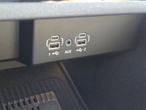 New 2026 Jeep Grand Wagoneer Limited image 30