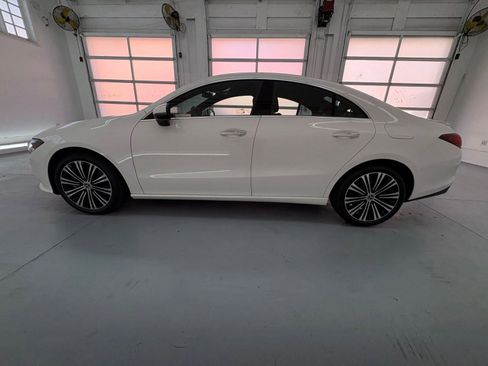 Used 2022 Mercedes-Benz CLA 250 image 2