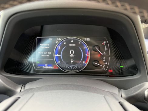 Used 2022 Lexus UX 200 image 19