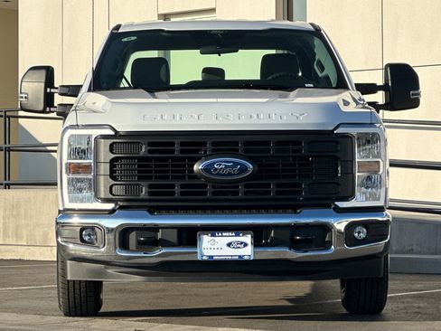 New 2026 Ford F250 XL w/ XL Chrome Package image 8