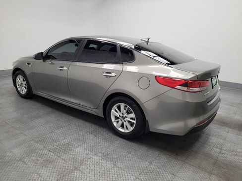 Used 2016 Kia Optima LX w/ LX Convenience Package FWD image 3