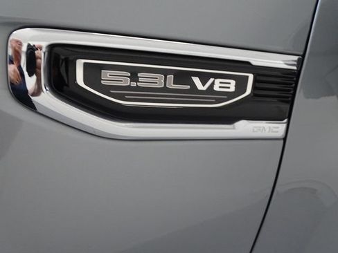 Used 2023 GMC Sierra 1500 SLT w/ SLT Premium Plus Package AWD/4WD image 27