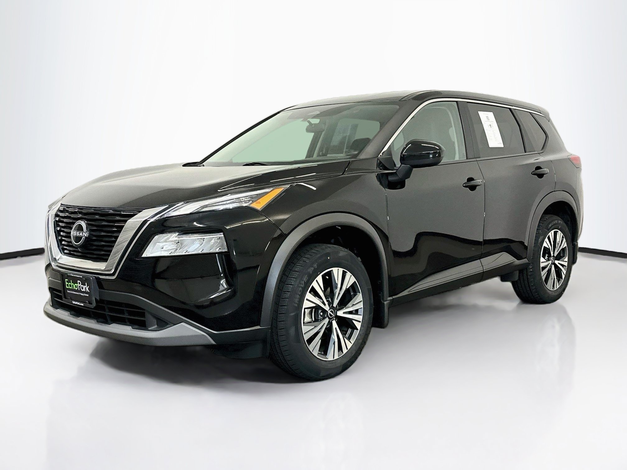 Used 2023 Nissan Rogue SV AWD/4WD image 3