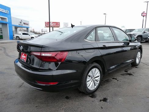 Used 2020 Volkswagen Jetta S image 5