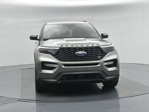 Used 2020 Ford Explorer ST w/ ST Street Pack image 33