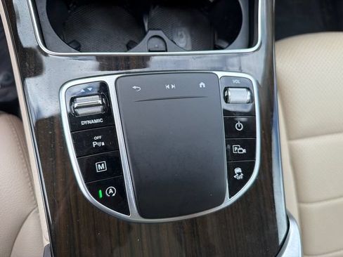 Used 2022 Mercedes-Benz GLC 300 image 33