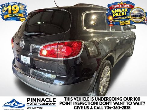 Used 2012 Buick Enclave Leather FWD image 4