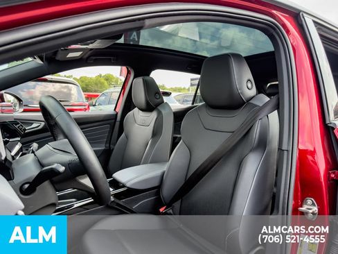 Used 2023 Volkswagen ID.4 Pro S RWD image 9