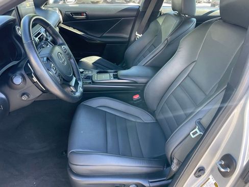 Used 2022 Lexus IS 350 F Sport image 6