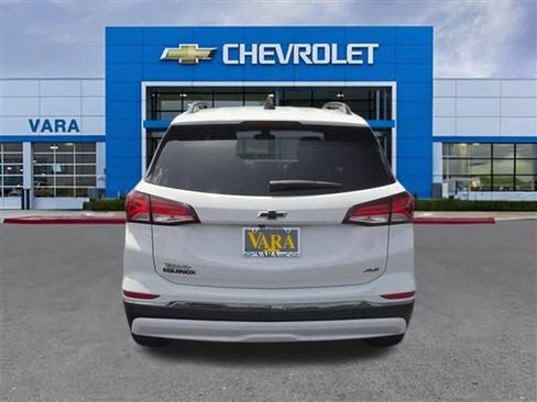 Certified 2023 Chevrolet Equinox RS w/ RS Leather Package FWD image 4