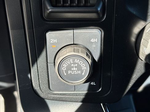 Used 2024 Ford F150 STX image 31