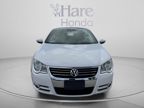 Used 2010 Volkswagen Eos Lux FWD image 7