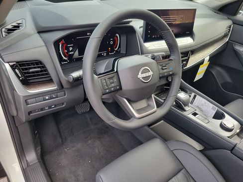 New 2026 Nissan Rogue Platinum w/ Platinum Premium Package AWD/4WD image 16