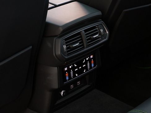 Used 2023 Lamborghini Urus S image 24