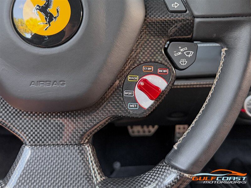 Used 2017 Ferrari 488 GTB RWD image 28