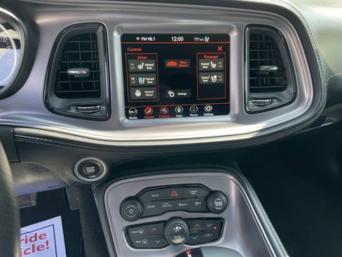 Used 2023 Dodge Challenger R/T w/ Plus Package image 18