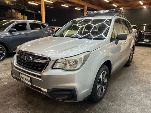 Used 2018 Subaru Forester 2.5i w/ Alloy Wheel Package image 4