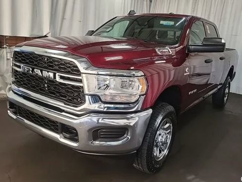 Used 2022 RAM 2500 Tradesman image 2