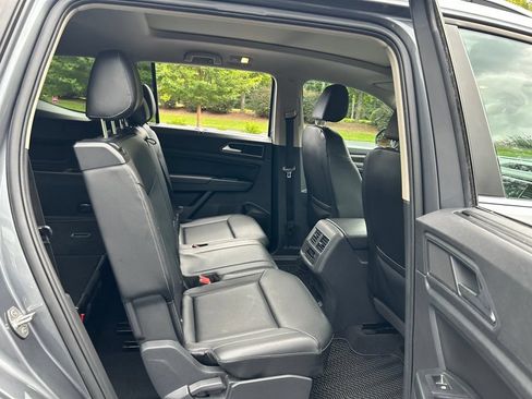 Used 2019 Volkswagen Atlas SEL FWD image 51