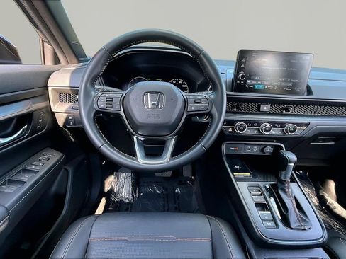 Certified 2025 Honda CR-V Sport-L image 8