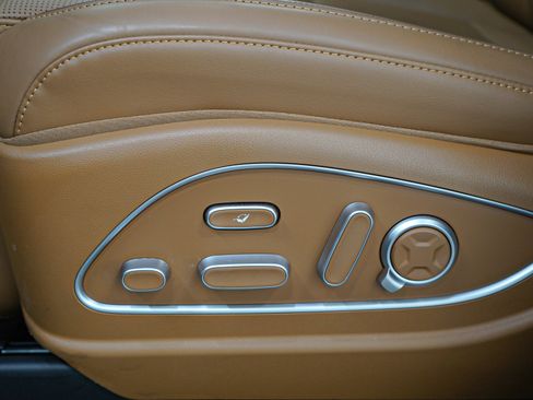 Used 2026 Hyundai Palisade Calligraphy AWD/4WD image 33