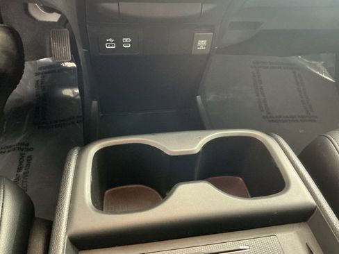 Certified 2025 Honda Odyssey EX-L image 24