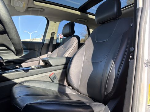 Used 2017 Ford Edge Titanium w/ Equipment Group 302A image 27