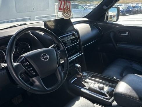 Used 2021 Nissan Armada SL w/ Midnight Edition Package image 5