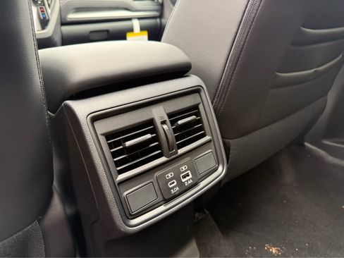 New 2026 Subaru Forester Premium AWD/4WD image 25