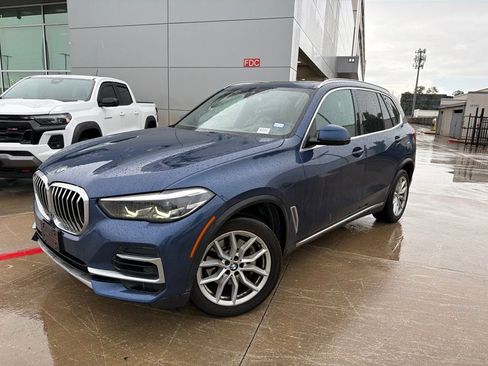 Used 2022 BMW X5 xDrive40i w/ Premium Package AWD/4WD image 1