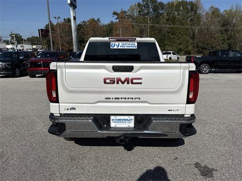 Used 2022 GMC Sierra 1500 SLT w/ SLT Convenience Package image 4
