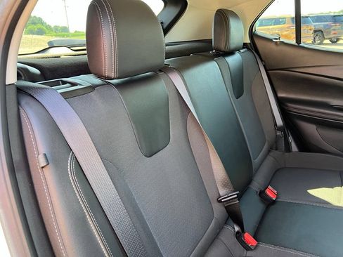 Used 2021 Buick Encore GX Preferred w/ Cold Weather Comfort Package FWD image 15