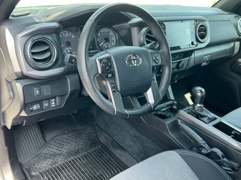 Used 2023 Toyota Tacoma TRD Sport AWD/4WD image 18