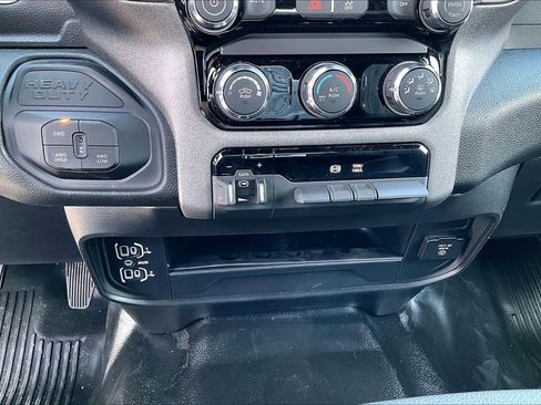 New 2026 RAM 2500 Tradesman w/ Chrome Appearance Group image 18