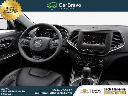 Used 2020 Jeep Cherokee Latitude Plus FWD image 11