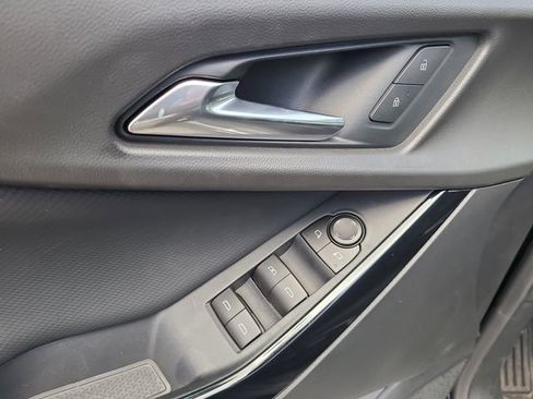 New 2026 Chevrolet Equinox LT w/ Safety and Technology Package image 16