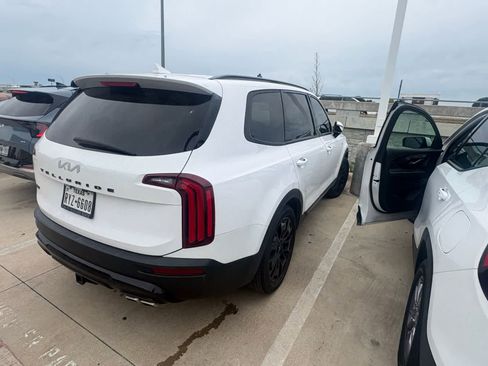 Used 2022 Kia Telluride SX w/ Nightfall Edition Package AWD/4WD image 6