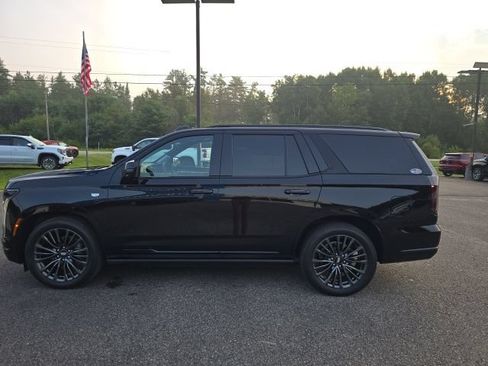 Used 2025 Cadillac Escalade Sport Platinum AWD/4WD image 6