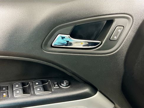 Used 2019 Chevrolet Colorado LT w/ LT Convenience Package image 14