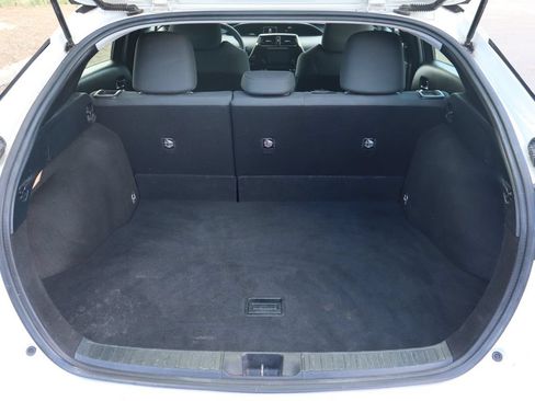 Used 2016 Toyota Prius Two FWD image 14