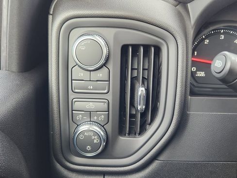 New 2026 GMC Sierra 2500 Pro image 26