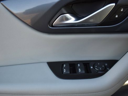 Used 2020 Chevrolet Blazer LT image 10