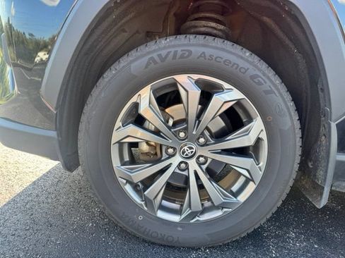 Used 2023 Toyota RAV4 XLE Premium AWD/4WD image 12