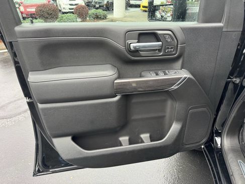 Used 2021 Chevrolet Silverado 3500 LTZ w/ LTZ Convenience Package image 7