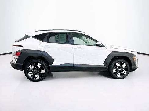 Used 2025 Hyundai Kona SEL AWD/4WD image 10
