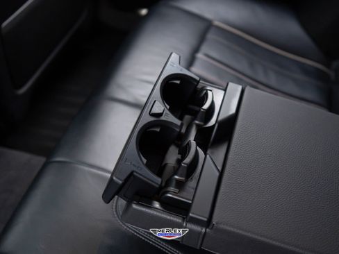 Used 2018 BMW 540i xDrive xDrive M-Sport w/ M Sport Package image 22