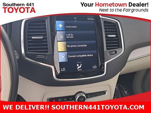 Used 2022 Volvo XC90 T5 Momentum w/ Protection Package Premier image 30