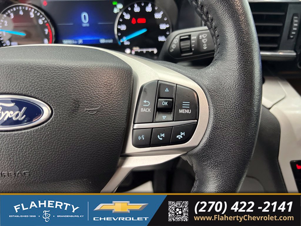 Used 2024 Ford Explorer XLT w/ Equipment Group 202A RWD image 25